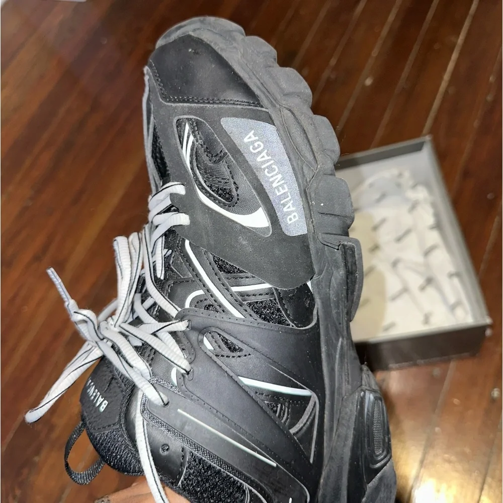 Balenciaga Track Runner’s - Picture 2 of 3